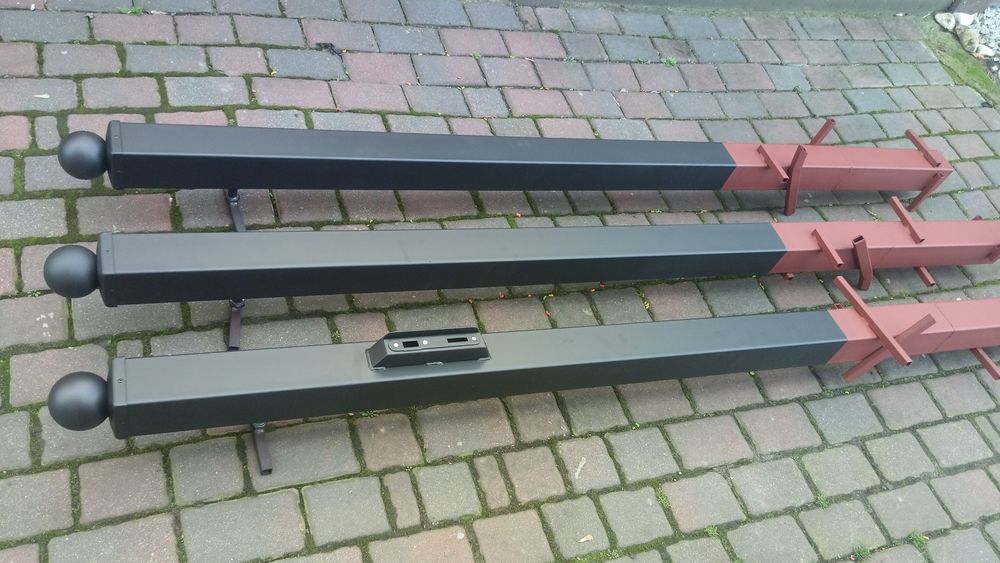 Brama z furtką i słupami