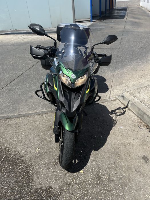 Benelli TRK 502 2024 – 11.500 km – Garantia até 08/2027 – 3 Malas SHAD
