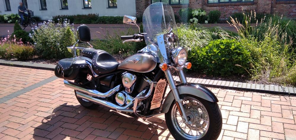 Kawasaki Vulcan VN 900 Chopper Cruiser