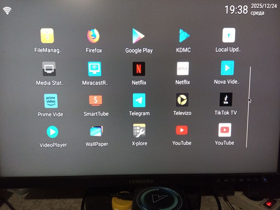 Пристрій Smart TV-Android 12 Vontar H618 8K на 4Gb/64Gb/HDMI/WiFi