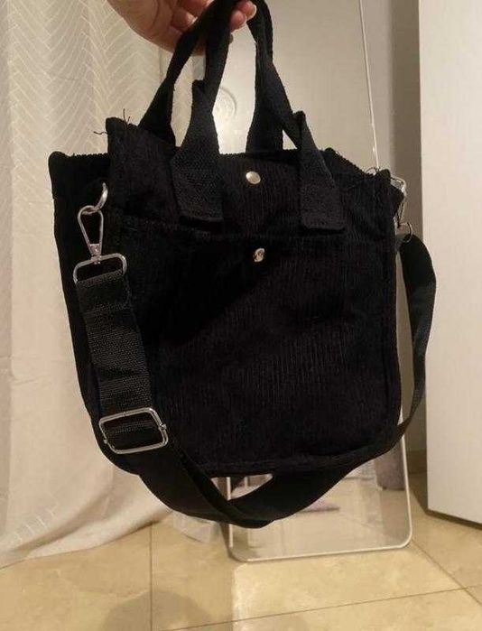 Чорна вельветова сумка