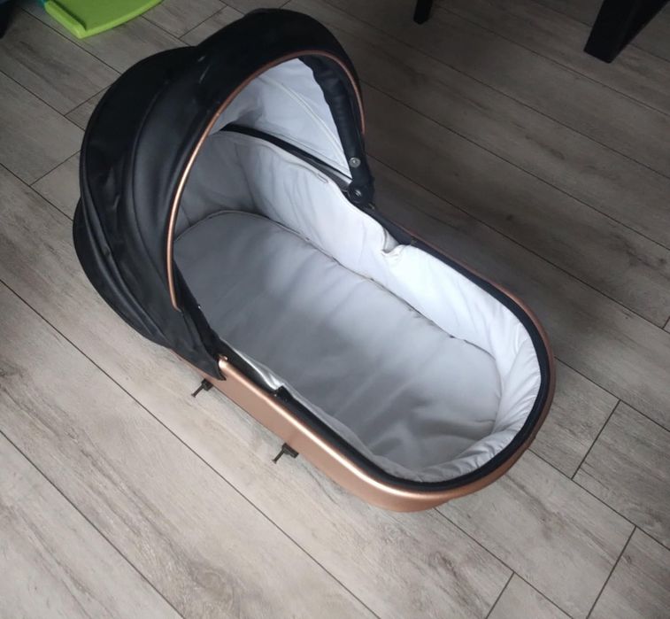 Wózek dziecięcy 3w1