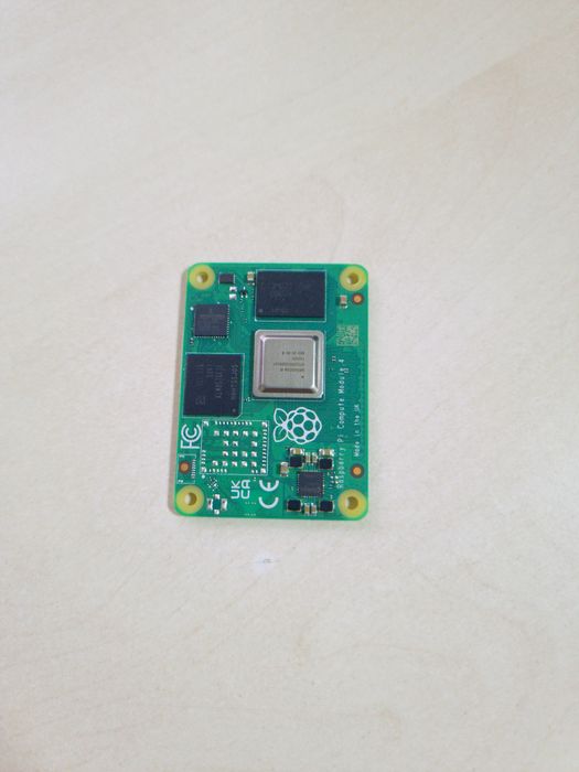Raspberry Pi Compute Module 4 (CM4)i, 8GB RAM, 32GB eMMC / CM