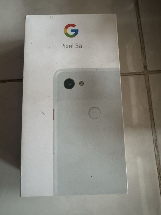 Телефон Google Pixel 3a