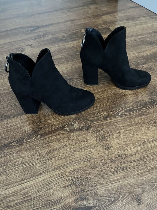 Botki Bershka roz. 38
