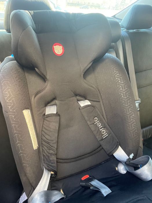 Автокресло від 0-18кг Lionelo в гарному стані ізофікс є