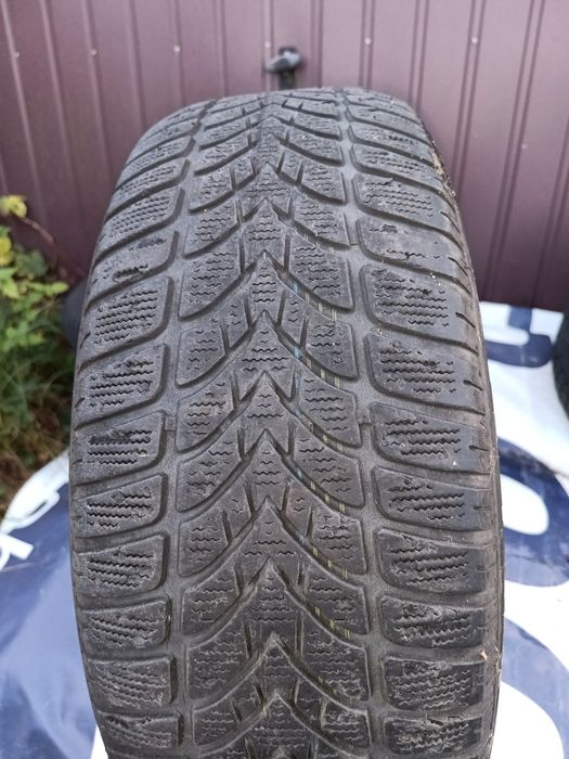 Opony zimowe 215/60 R16