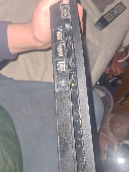 Ps4 slim 500gb mais 1 comando ler descrição