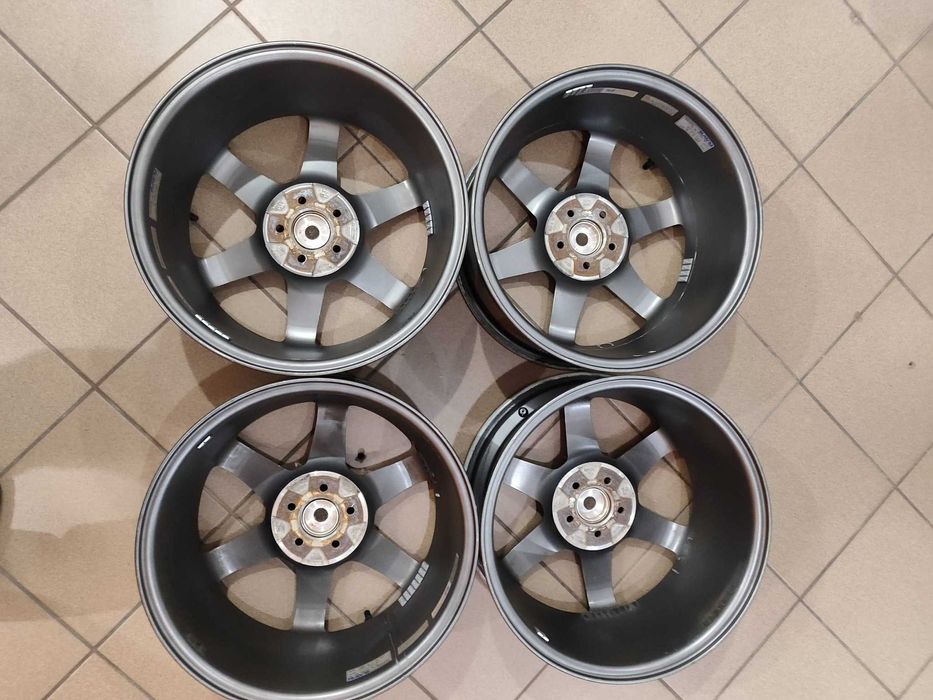 Kute felgi RAYS Volk Racing TE37 17x7,5" 5x100  ET48