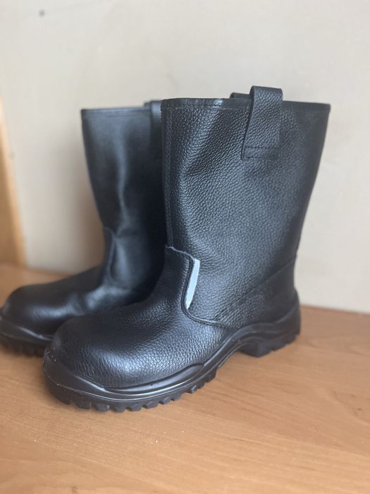 Чоботи чоловічі літні