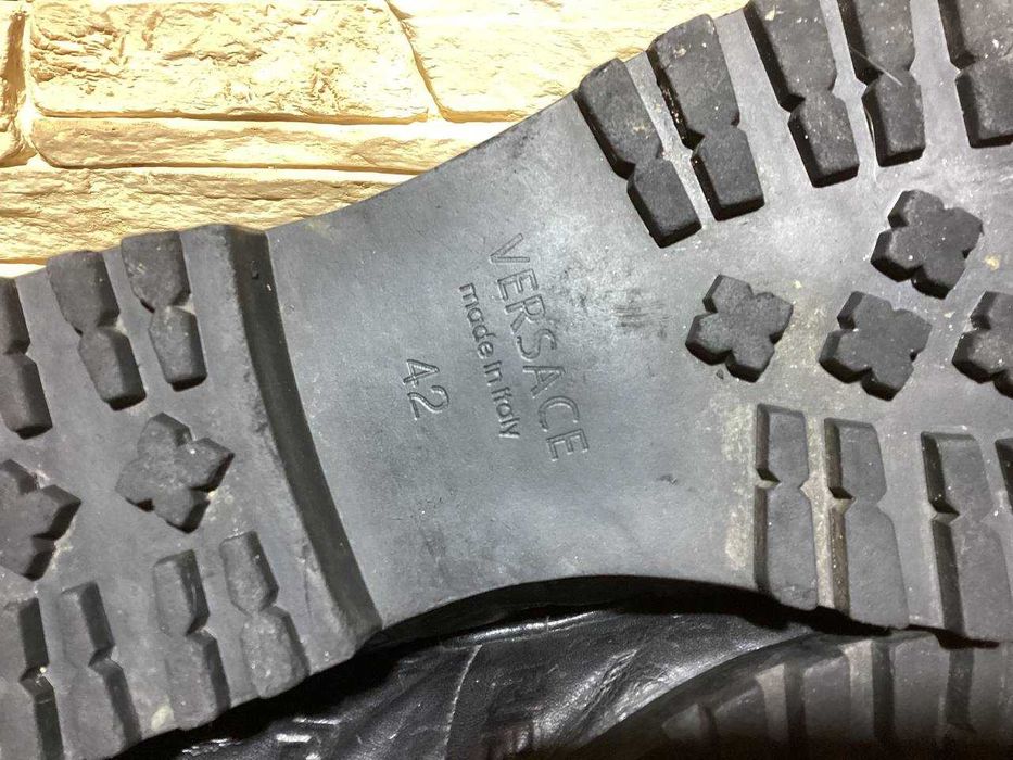 Кожаные лоферы Versace Medusa Greca размер 42