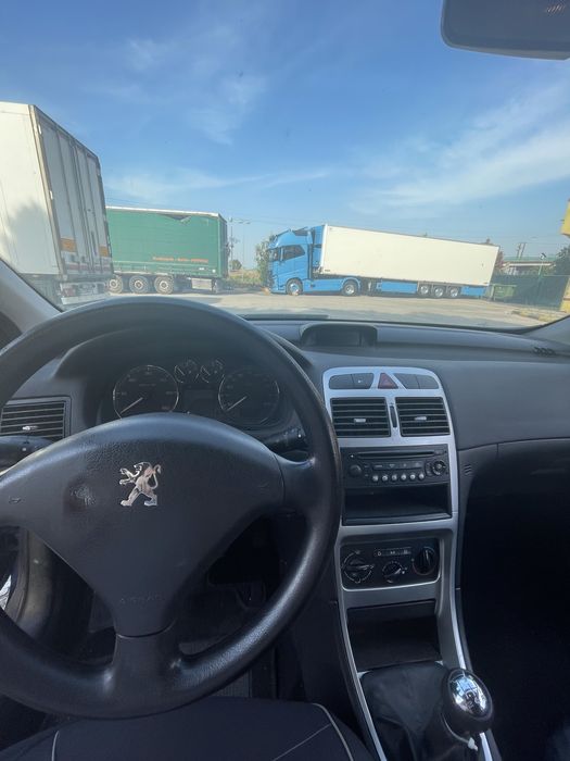 Peugeot 307 1.6HDI (comercial)