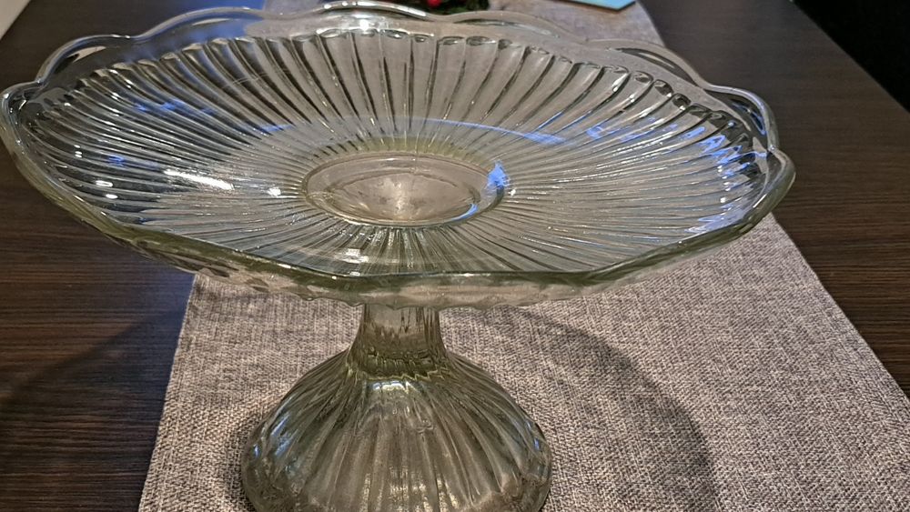 Patera klosz szklany Szer 27cm  Prl