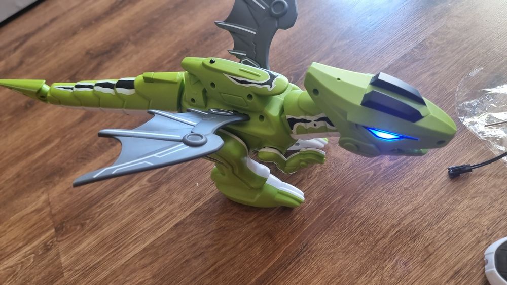 Interaktywny dinozaur Elefun 47 cm