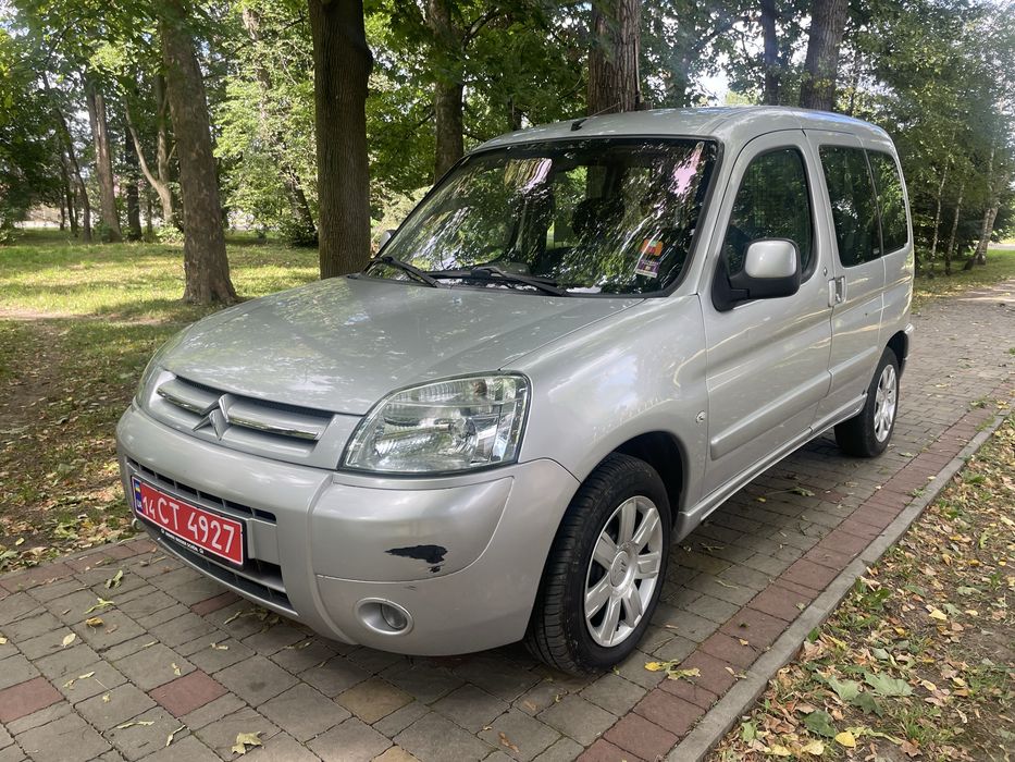 Свіжопригнаний з Німеччини Citroen Berlingo 2007 року у комплектації MultiSpace