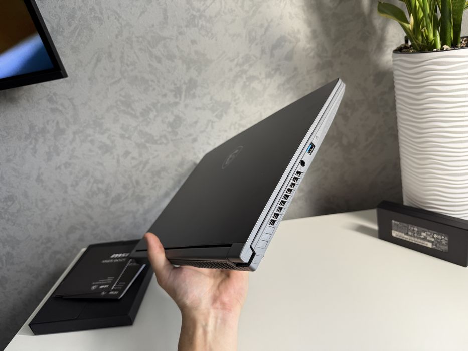 MSI / 2025год/RTX2050/i5-12th/DDR5/144Hz/512GB/16GB/Ноутбук.