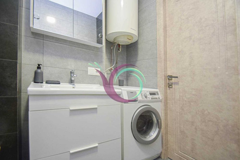 1-к. квартира-студія з ремонтом та і/о в центрі за вул. Замонастирська