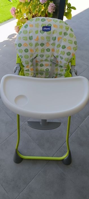 Cadeira Chicco semi nova