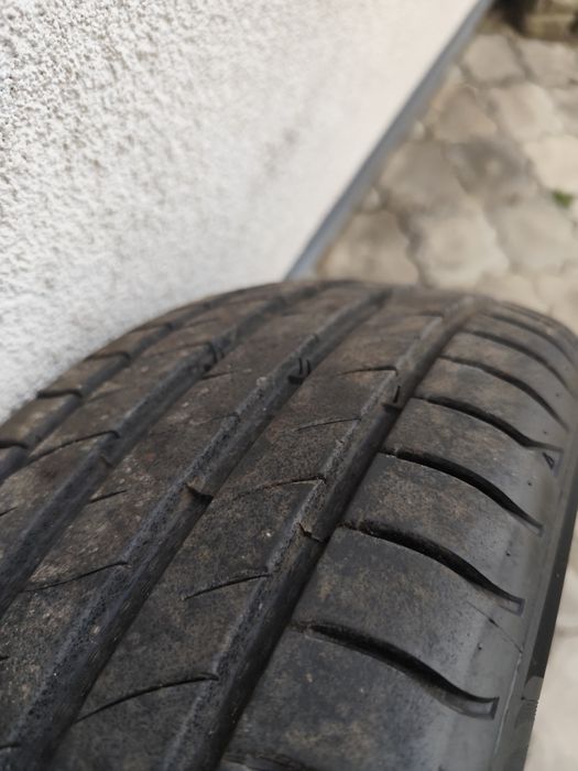 Opona  DELINTE lato R16 195/55 2024r