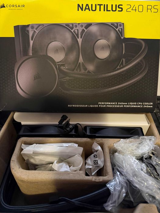 Chłodzenie wodne Corsair Nautilus 240 RS