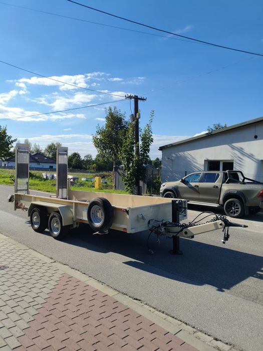 DMC 6600 kg. Tandem niskopodwoziowy Blomenroehr