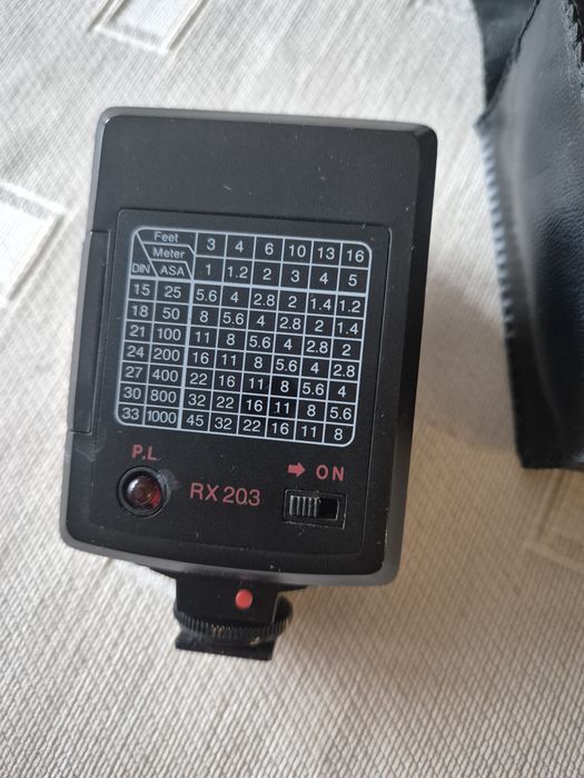 Lampa blyskowa Londa