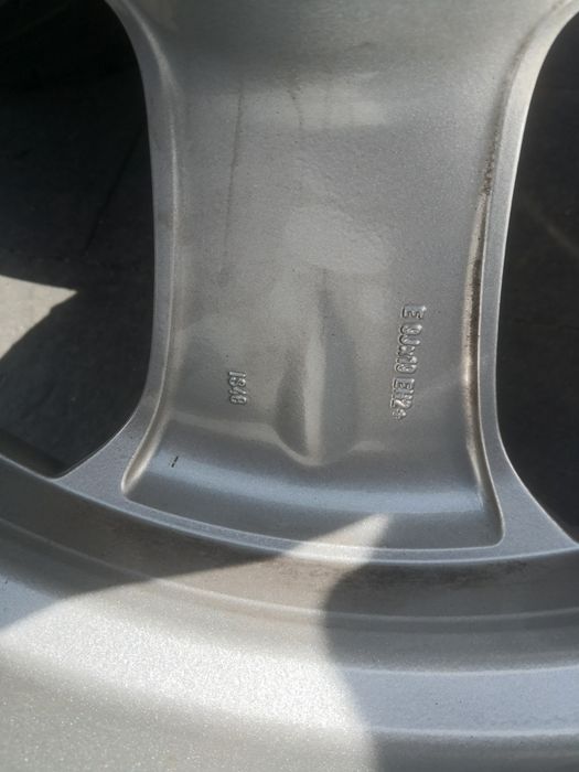 Alufelgi BMW 19" 9J ET48 styling 232 X5 X6