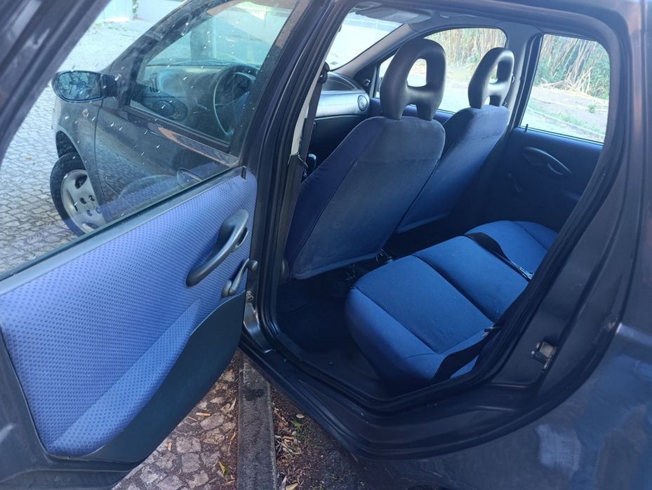 Vendo Fiat Punto New Model 2004 1.3 turbo diesel