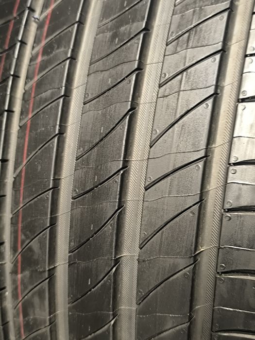 Opona Michelin primacy 4 235/55/19 pojedynka