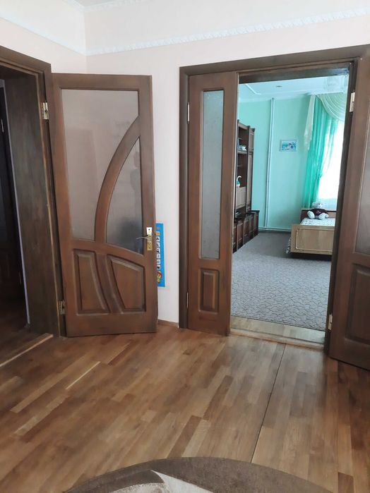 Продається якісний господарський будинок