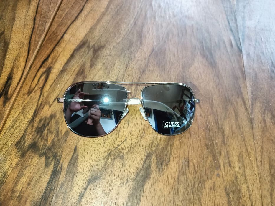 Pilotki srebrne Guess nowe