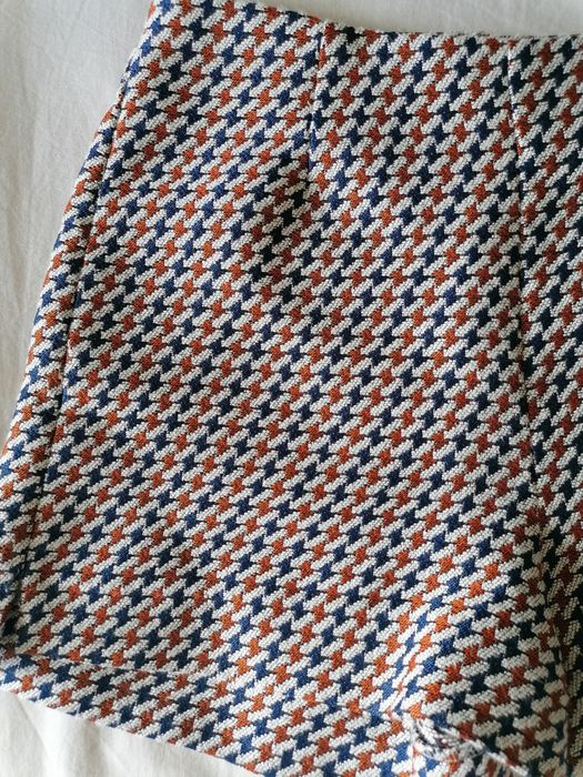 Calções tricolor Zara Tam. XS