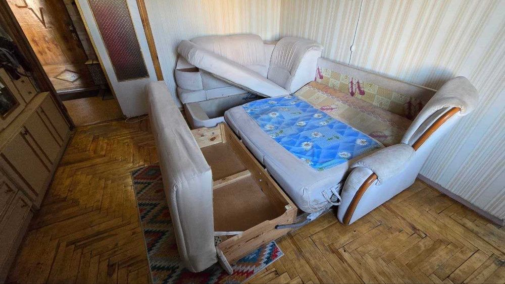 Продам диван б/у