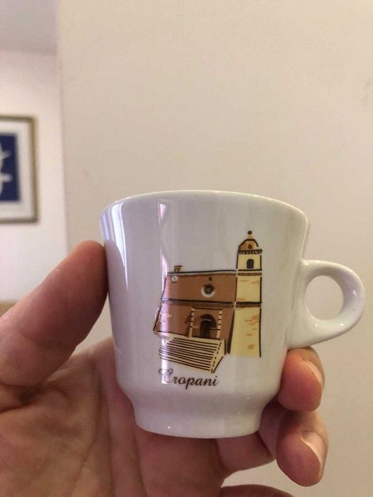 Italian Coffee Cups429127545494579202