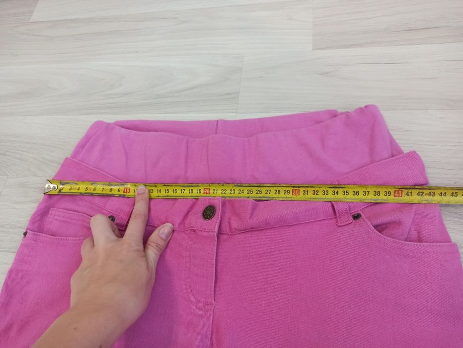 Krótkie spodenki ciążowe jojomamanbebe różowe S 36 niski pas ciążowy