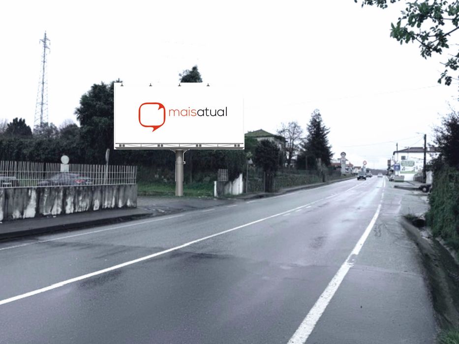 Outdoor trivision novo