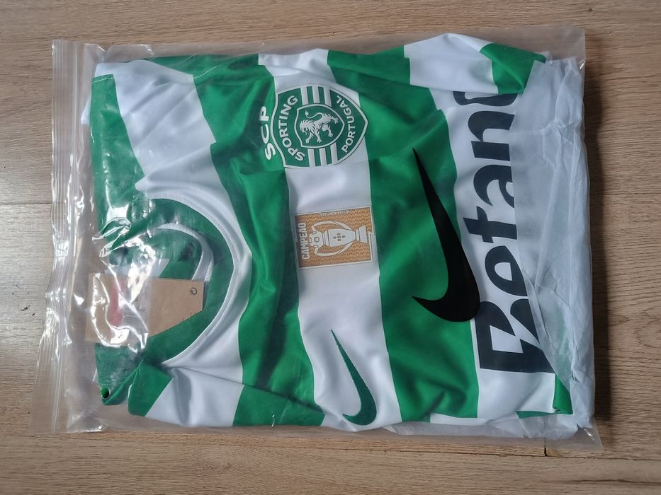 Camisola principal Sporting CP 25/26 c/ Badge Campeão NOVA