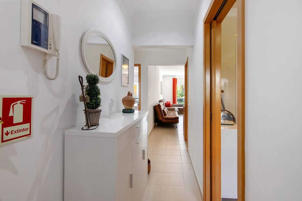 T2 a 3 km da praia com piscina - Encosta São José by Gabi Miguel