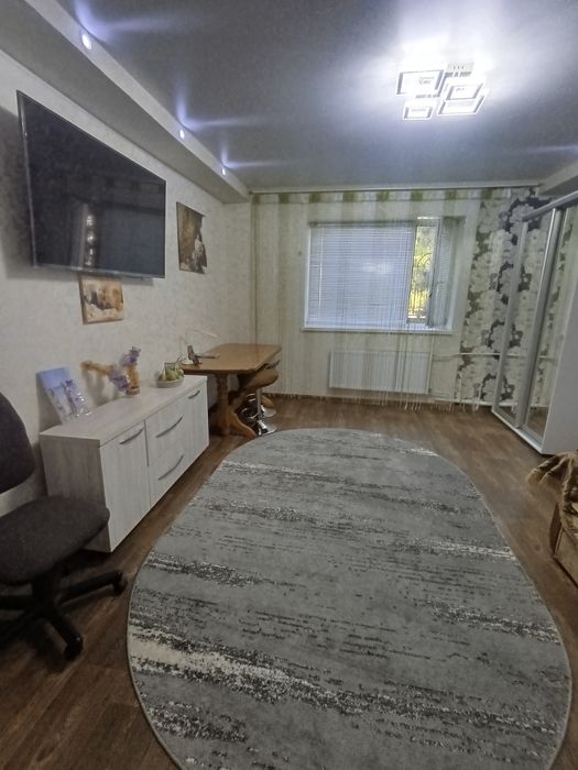 Оренда будинку 2 поверхи,Шевч.р-н (можливо 2 родини)