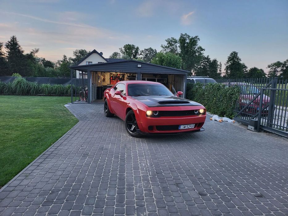 Dodge Challenger Odpowiedź na ceny paliwa | Dodge challenger "DEMON" ze spalaniem 9l