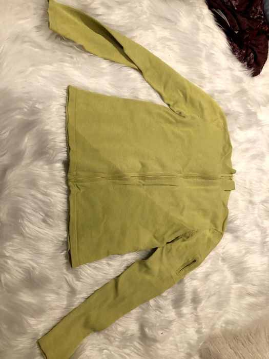 casaco verde tamanho 12 zara