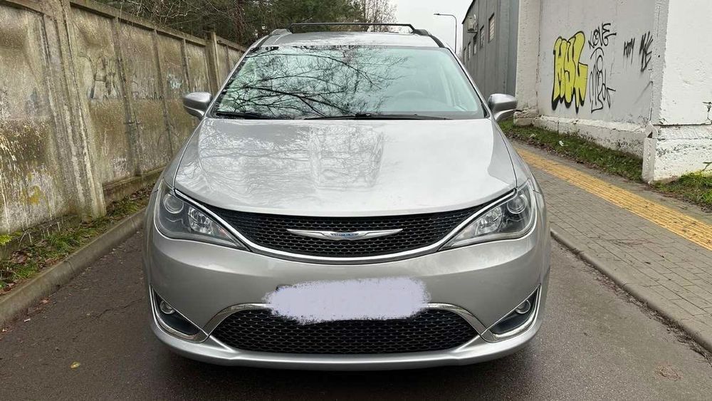 Chrysler Pacifica 3.6 бензин 2017 рік, США
