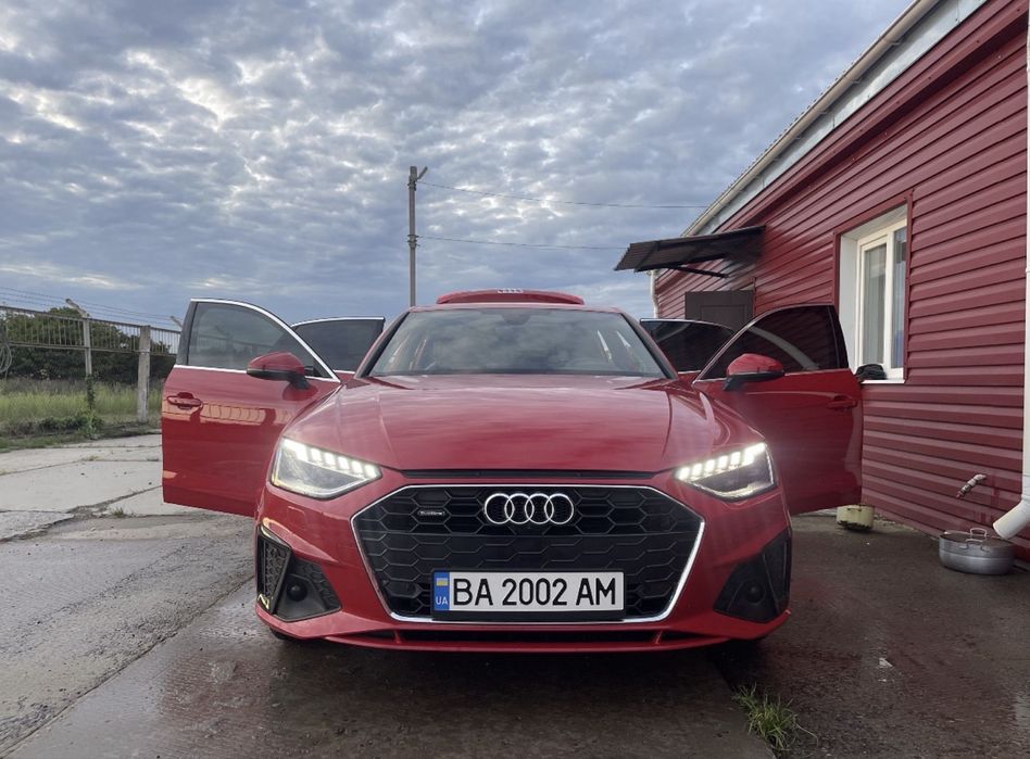 Audi A4, Ауді А4