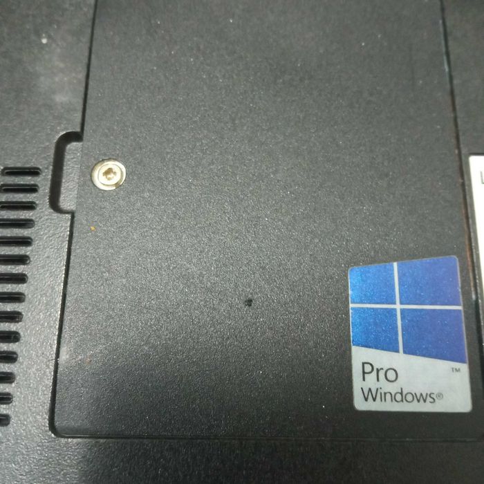 Portatil Fujitsu Lifebook E736 I5 8GB Ram  disco 500GB