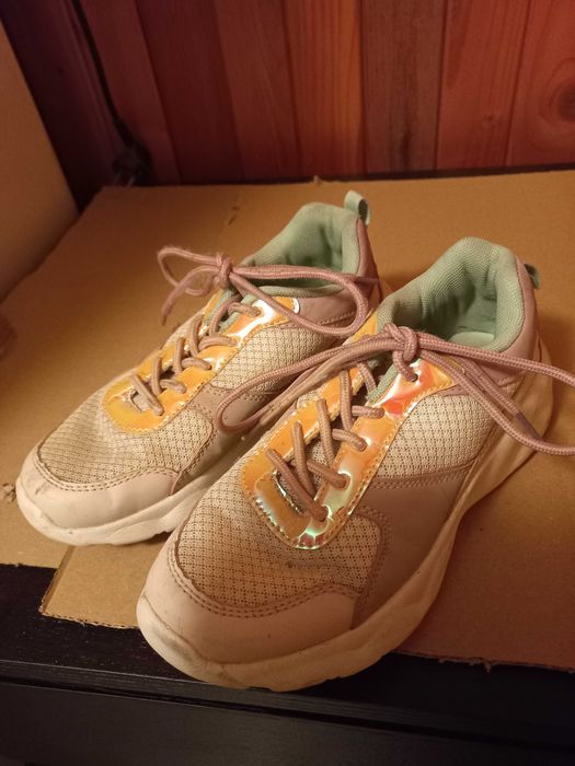 adidasy dla dziewczynki wiązane