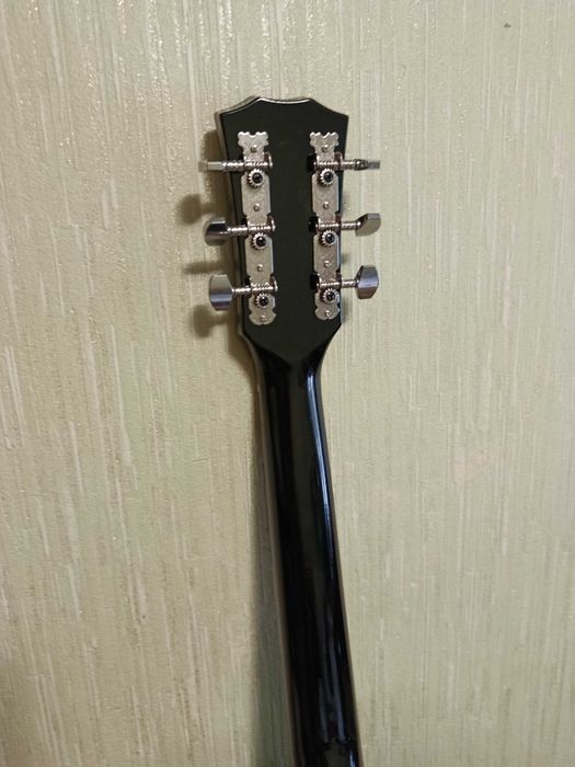 гитара акустическая