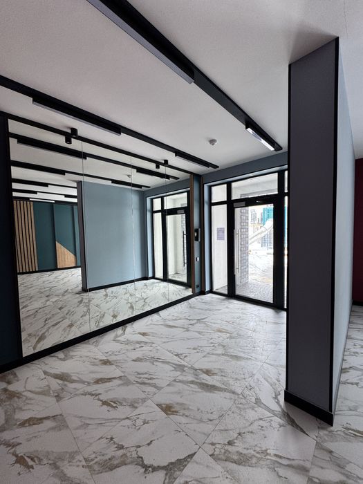 Продаж квартири в ЖК Молодість з ремонтом