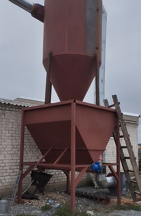 Дробилка сушилка шахтная.