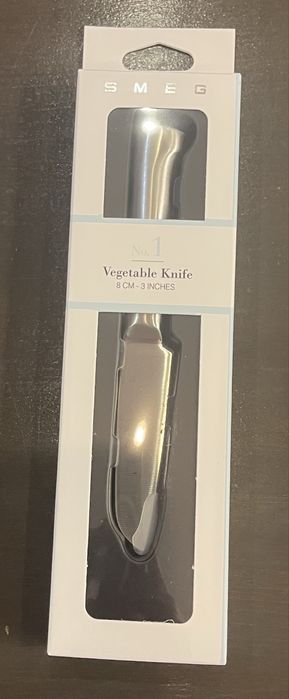 Facas Smeg, grande stock, 40€/ cada