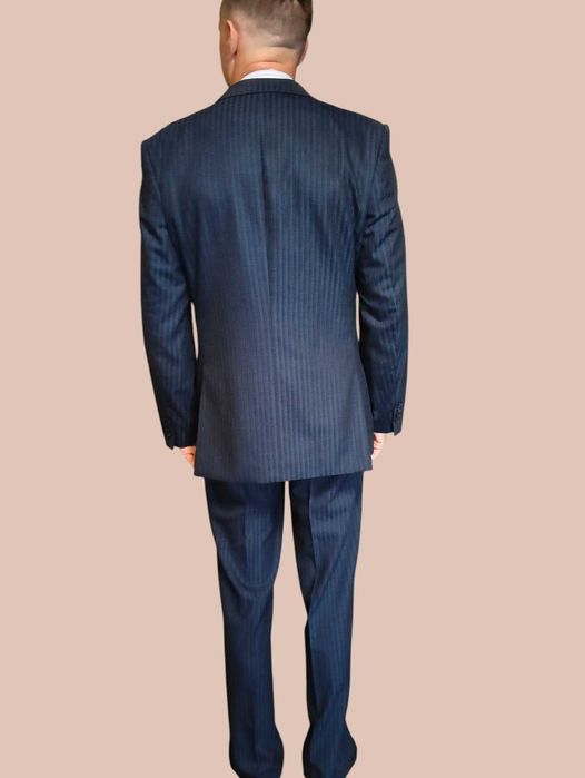 Темно-синій костюм VORONIN, 52 р.